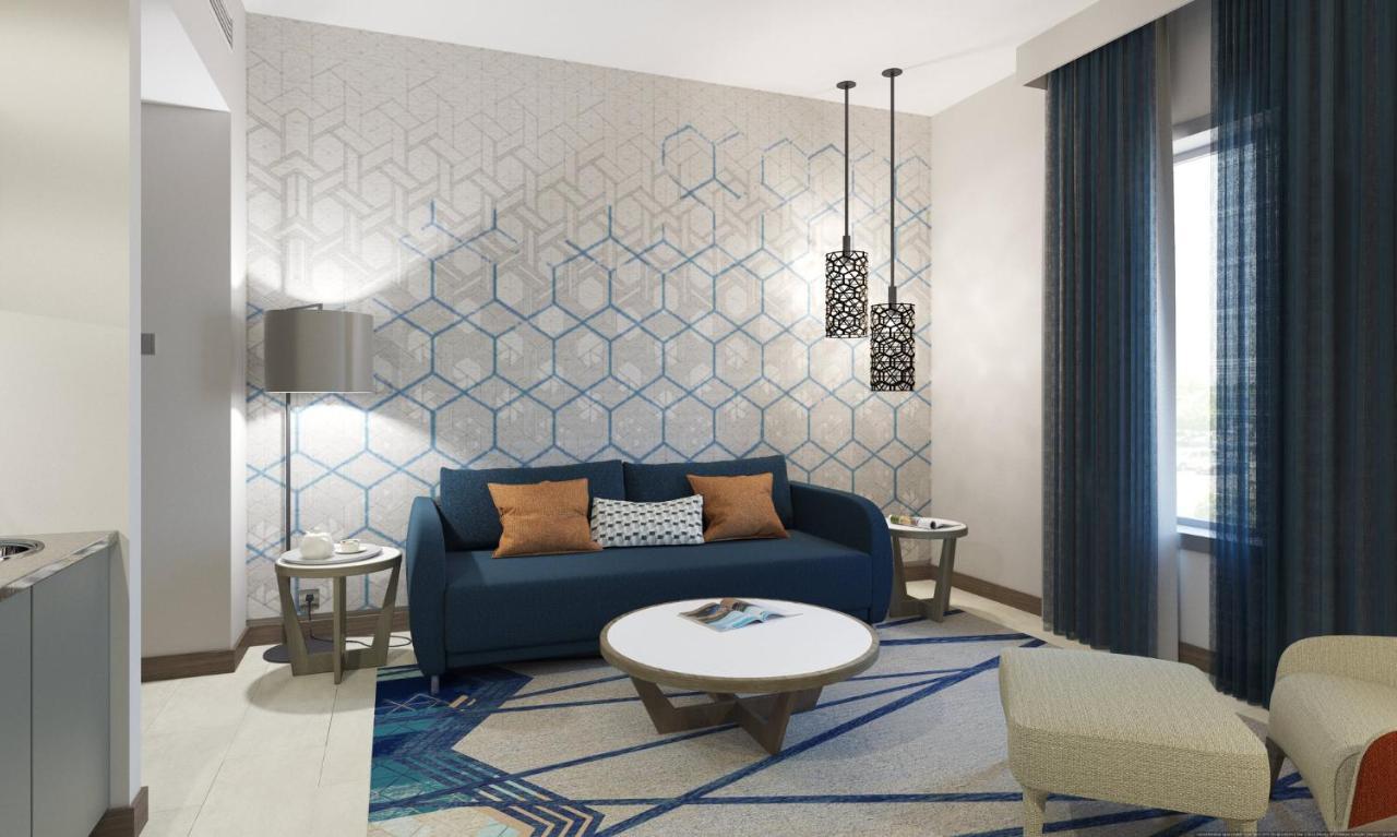 Holiday Inn & Suites Al Jubail By Ihg Al Fanatir Bagian luar foto